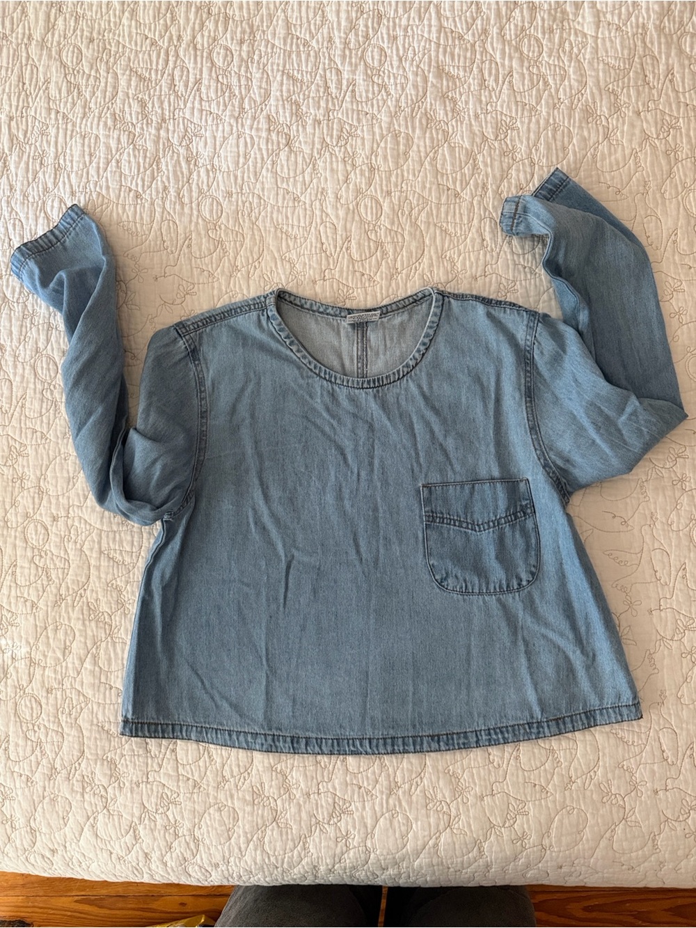 Vintage Long Sleeve Denim-Look Pocket Top - Blue